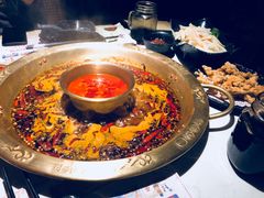 -哥老官重庆美蛙鱼头(松江地中海十八哥店)