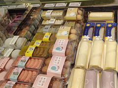 -顶东面包花园·生日蛋糕(太平店)