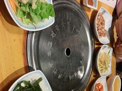 -唯成•韩国炭火烤肉 유성고기