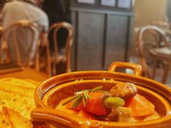 布朗格炖牛肉配面包-Grande A'moo(上海万象城店)