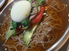 -关东小磨东北菜(上海长风大悦城店)
