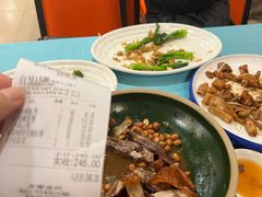 -粤·向群饭店(泮塘路店)