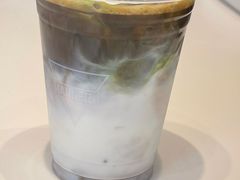 -Manner Coffee(宜山路地铁站店)