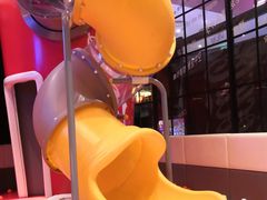 -东方明珠·可口可乐欢乐餐厅