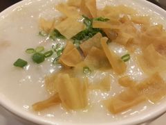 艇仔粥-丽的面家(多宝路店)