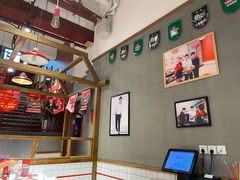-喜悦小串丹东小黄牛海鲜烧烤大排档(民主广场店)