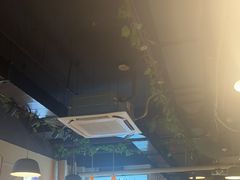 -烤满分·东北烧烤(首经贸店)