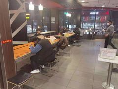大堂-麦当劳(铜锣湾店)