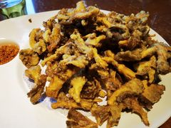 -95号酱骨·一块豆腐(展春园西路店)