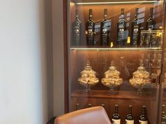 -MONICH牛排融合餐厅(和义大道购物中心店)