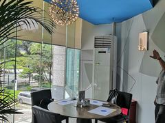 靠窗位-万德诺富特酒店·自助餐厅(万德大厦店)