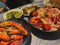 -巴厘龙虾·榜首油焖大虾(音乐学院·沿江酒馆店)