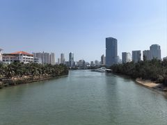 -万绿园