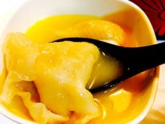 -鲜入围煮花胶鸡海鲜火锅