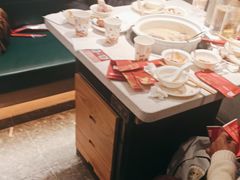-三人行骨头王火锅(长寿店)