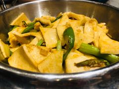 -秦香阁·西北家常菜(徐汇日月光中心店)