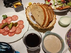 -俄士厨房(五棵松华熙LIVE店)