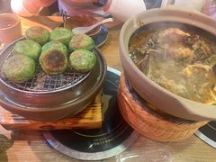 -吃饭皇帝大土家民族菜(正大广场店)