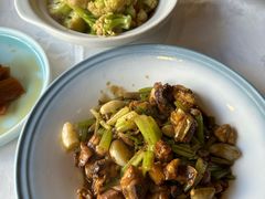 -鄱阳湖·江西小炒·瓦罐煨汤(五道口店)