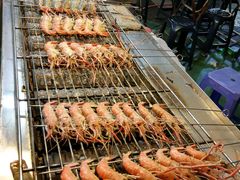 -六合夜市