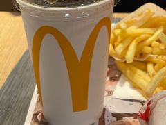 -麦当劳(杭州西湖银泰百货店)