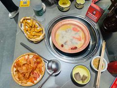 -阿婆情腊排骨火锅·野生菌季(古城旗舰店)