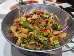 -梅利汴京烤鸭•开封豫菜地标店(东司门店)