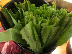 油麦菜-牛鲜胜·潮汕牛肉自助火锅(番禺市桥店)