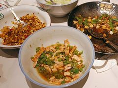 -费大厨辣椒炒肉(悠唐购物中心店)