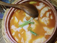 酸汤鱼-雀舞云南菜(乐客城店)