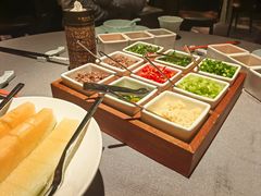 -左庭右院鲜牛肉火锅黑金店(陆家嘴中心店)