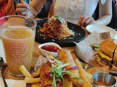 -牛啤堂精酿啤酒餐吧(五棵松华熙店)