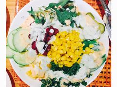 有机沙拉吧-So Lounge索兰至餐厅(蓝色港湾店)