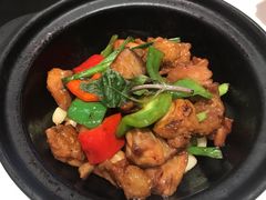 金不换三杯浓香滑鸡煲-太兴餐厅(东方广场分店)