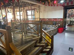 大堂-缘福乡村铁锅炖民宿(八达岭店)