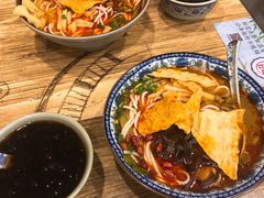 -柳石居柳州螺蛳粉(万达店)