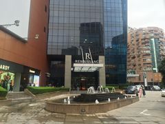 -上海龙之梦万丽酒店