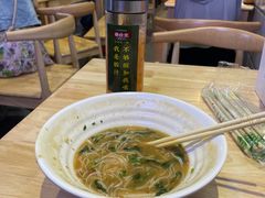 -胡仕光陵水酸粉