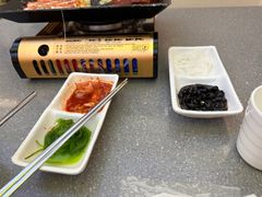 -豚妈妈汤饭·部队锅(南京东路店)