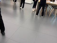 -华为授权体验店(中山公园来福士)