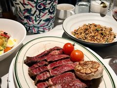 -MONICH牛排融合餐厅(和义大道购物中心店)