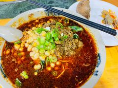 -丁丁猫重庆小面(徐州路店)