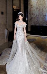 -欣薇婚纱(新源乐汇城店)