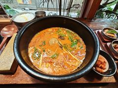 -银米·云南传统过桥米线(双廊黑金冠店)