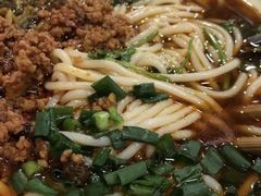 纯正云南小锅米线-遇见阿家村云南菜(魏公村店)