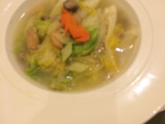 -三亚湾海居铂尔曼度假酒店