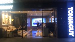 点击看大图 -TONI&GUY