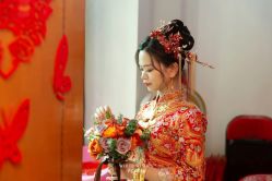 -予白婚纱礼服馆