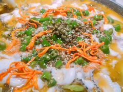 -山城外·非遗酸菜鱼(新都汇融店)