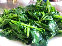 蒜蓉革命菜-三亚相缘海鲜·烧烤·糟粕醋(三亚湾店)